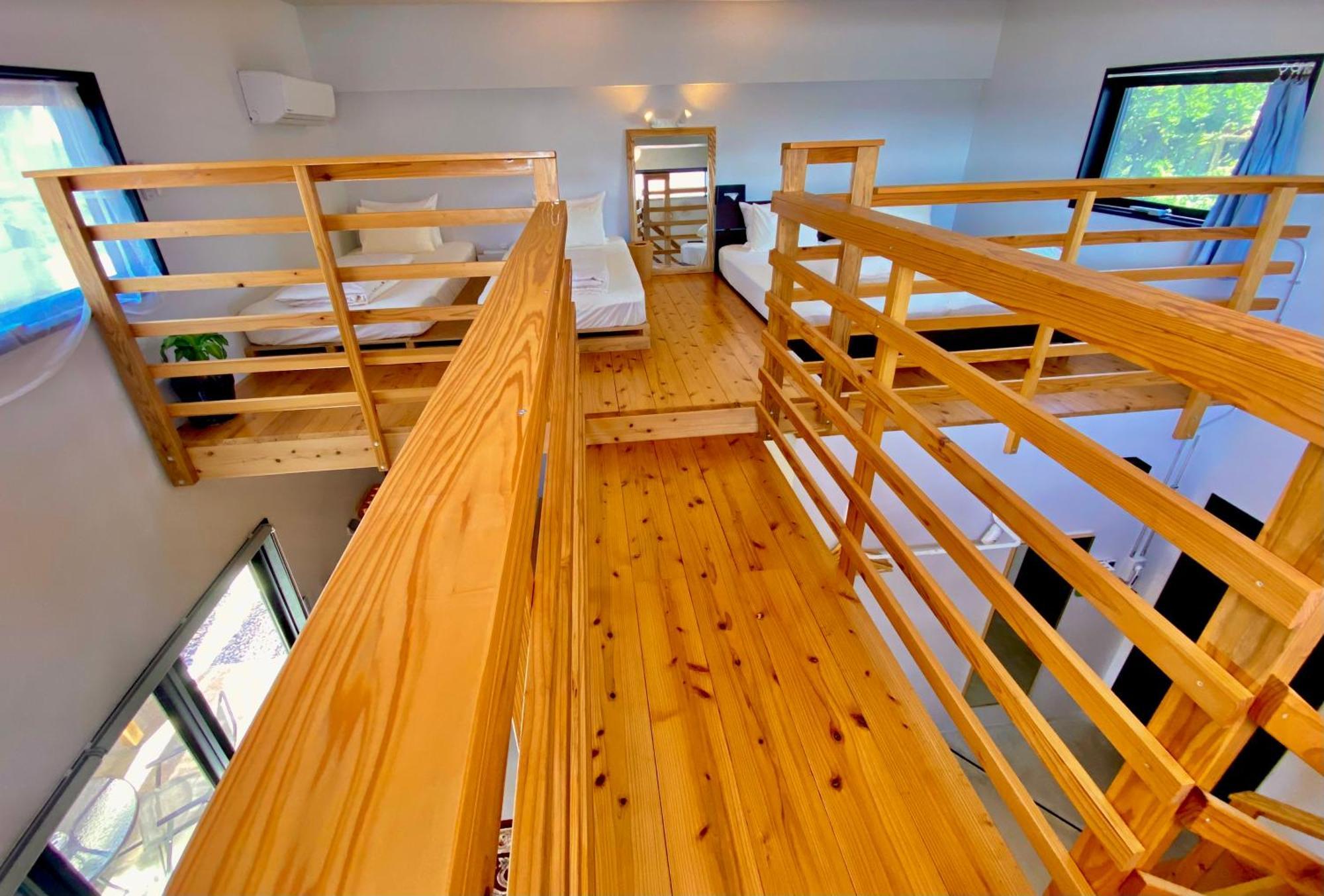 Hotel Little Swiss House Мотобу Экстерьер фото